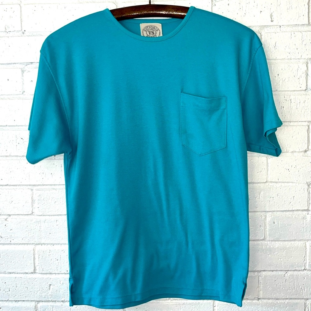 Vintage Victoria Sport Pocket Tee Shirt Sz M Teal Short Sleeve Casual Comfy 90s.